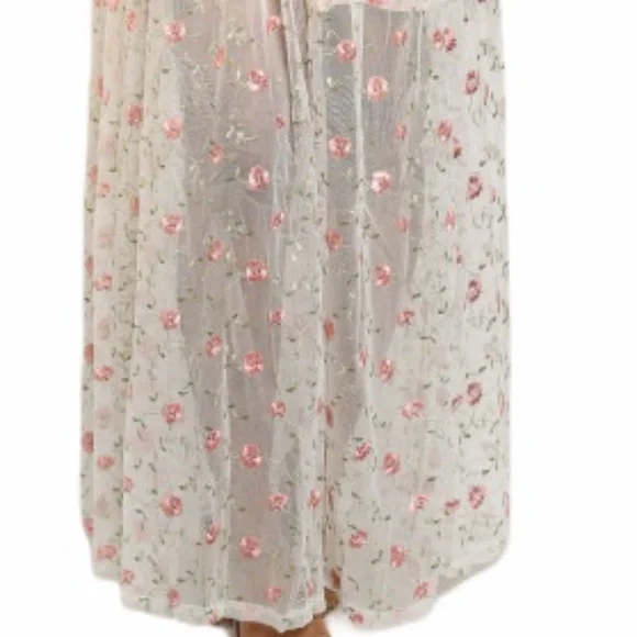 S M L PINK WITH FLOWER PRINT EMBROIDERY DRESS NWT - Picture 3 of 7
